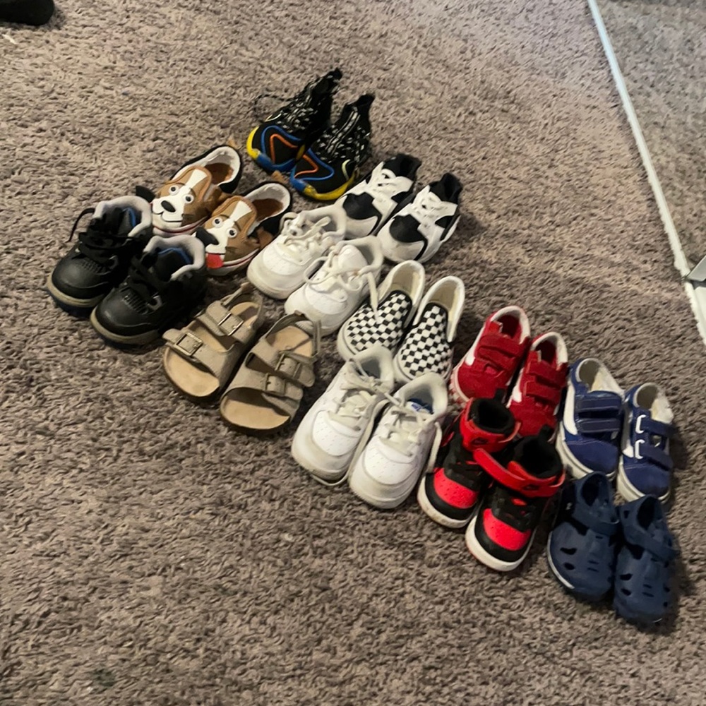 Toddler Shoes haul all the shoes shown on the photos for $100